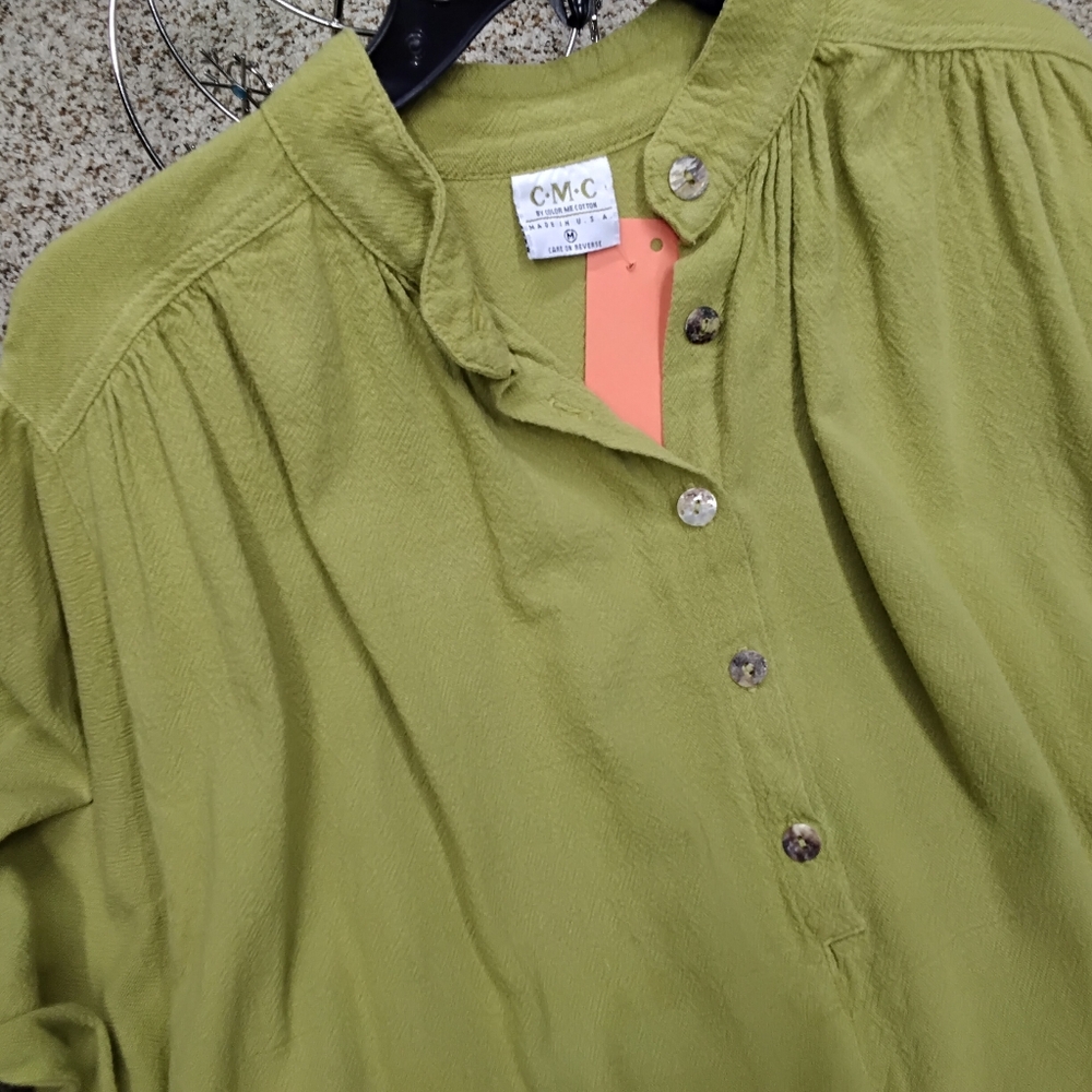 3908 Size Medium C. M. C. Women’s Olive Green Tunic Top with Black Graphic Hem - Picture 4 of 8